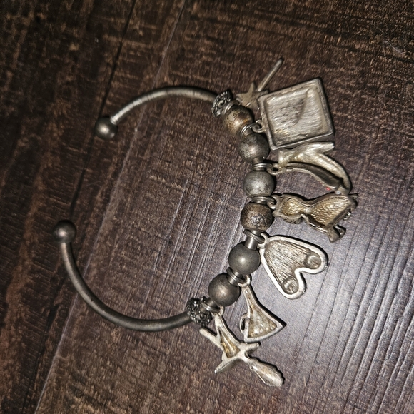 Wizard of Oz Charm Bracelet - Picture 2 of 2